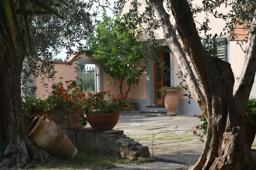 La Convenienza Uliveto Terme Exterior foto