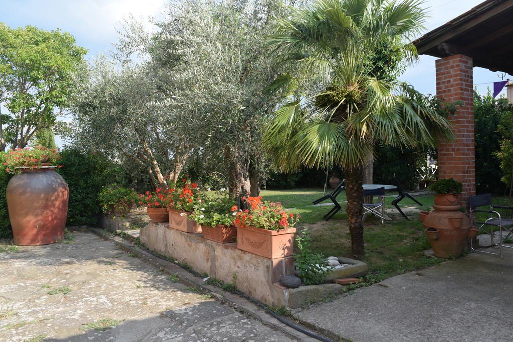 La Convenienza Uliveto Terme Exterior foto